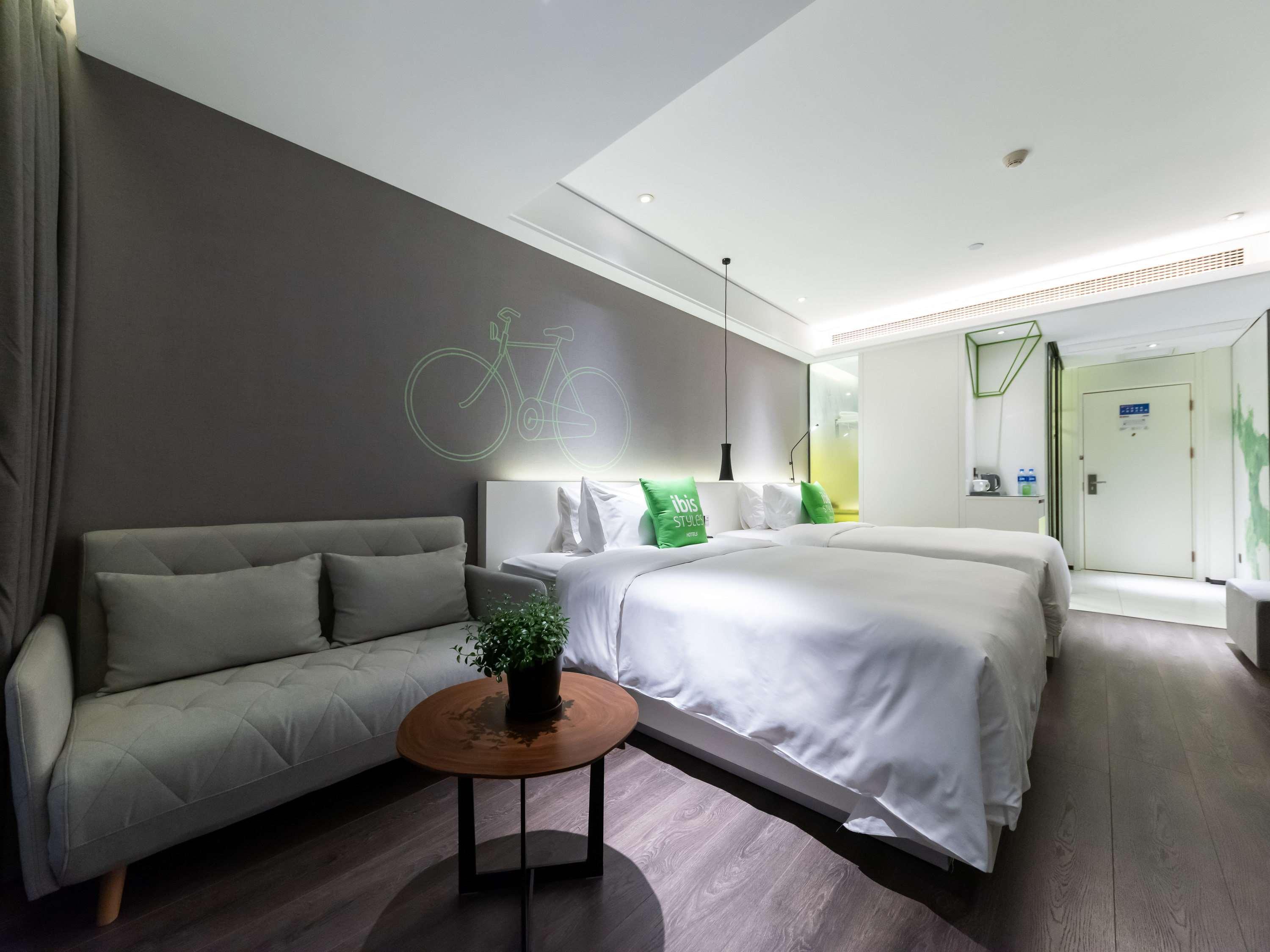 Ibis Styles Quanzhou Quanxiu Road Hotel Exterior foto